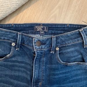 Abercrombie & Fitch curve love jeans NWOT